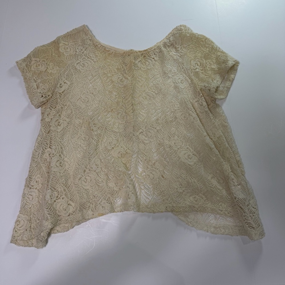 Monteau Lace Top in Cream